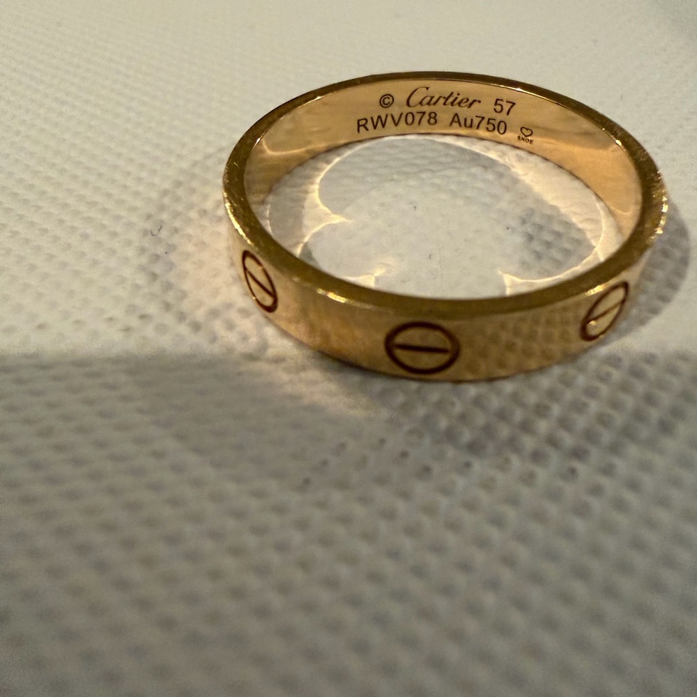 Cartier Gold Wedding Ring - Picture 7 of 16